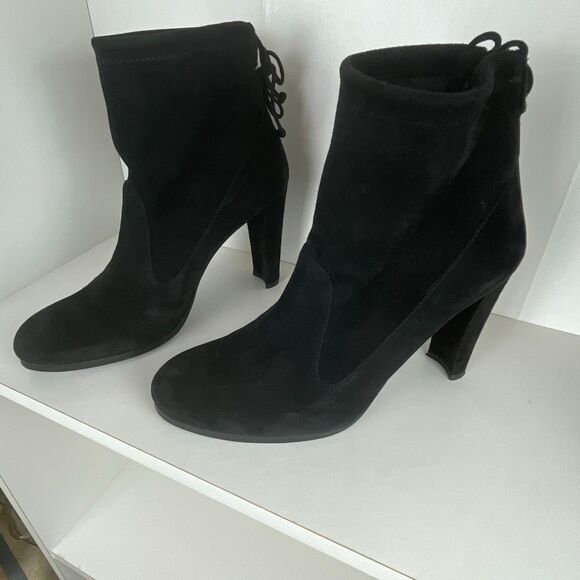 Stuart Weitzman Suede Ankle Tie Boots 8 Black - Picture 1 of 10
